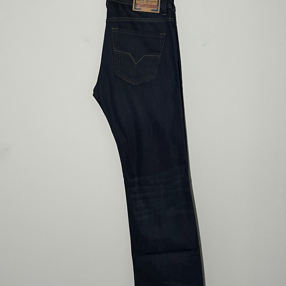 Diesel Larkee RC57Z - 31x32 Dark Wash Jeans - Picture 3 of 4